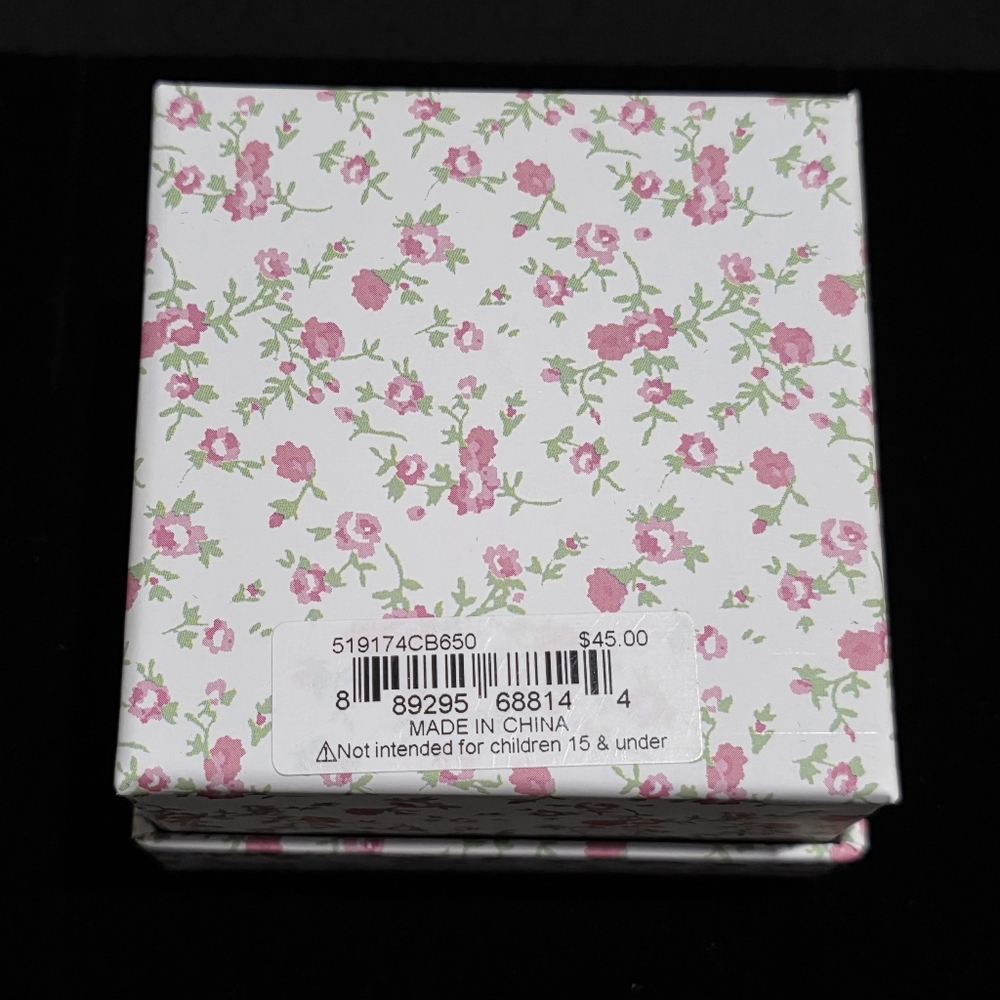NWT Betsey Johnson 'Hop To It' Pink Tulip Studs - Picture 3 of 3